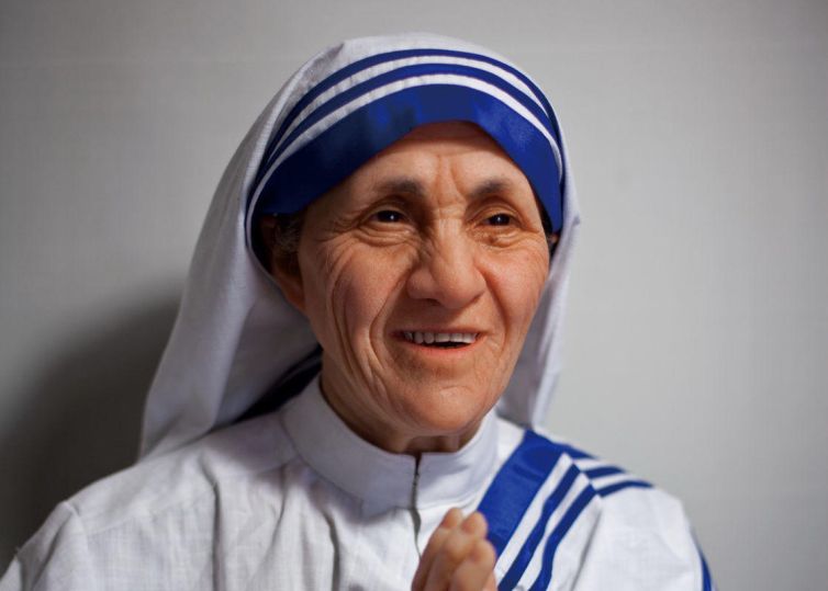 Mother Teresa Sari Trademark